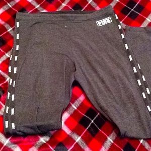 Victoria secret pink skinnyleg pants